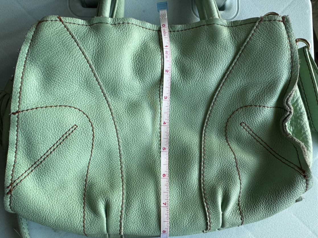 Cross-body leather bag - photo 5