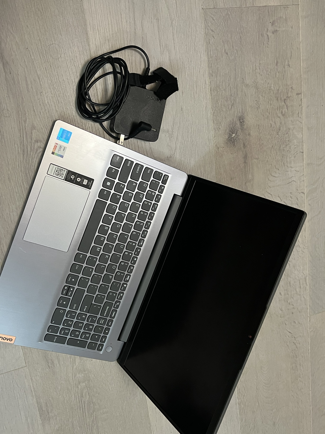 Lenovo Ideapad 3i 15.6" Touchscreen - i5,  In warranty - photo 2