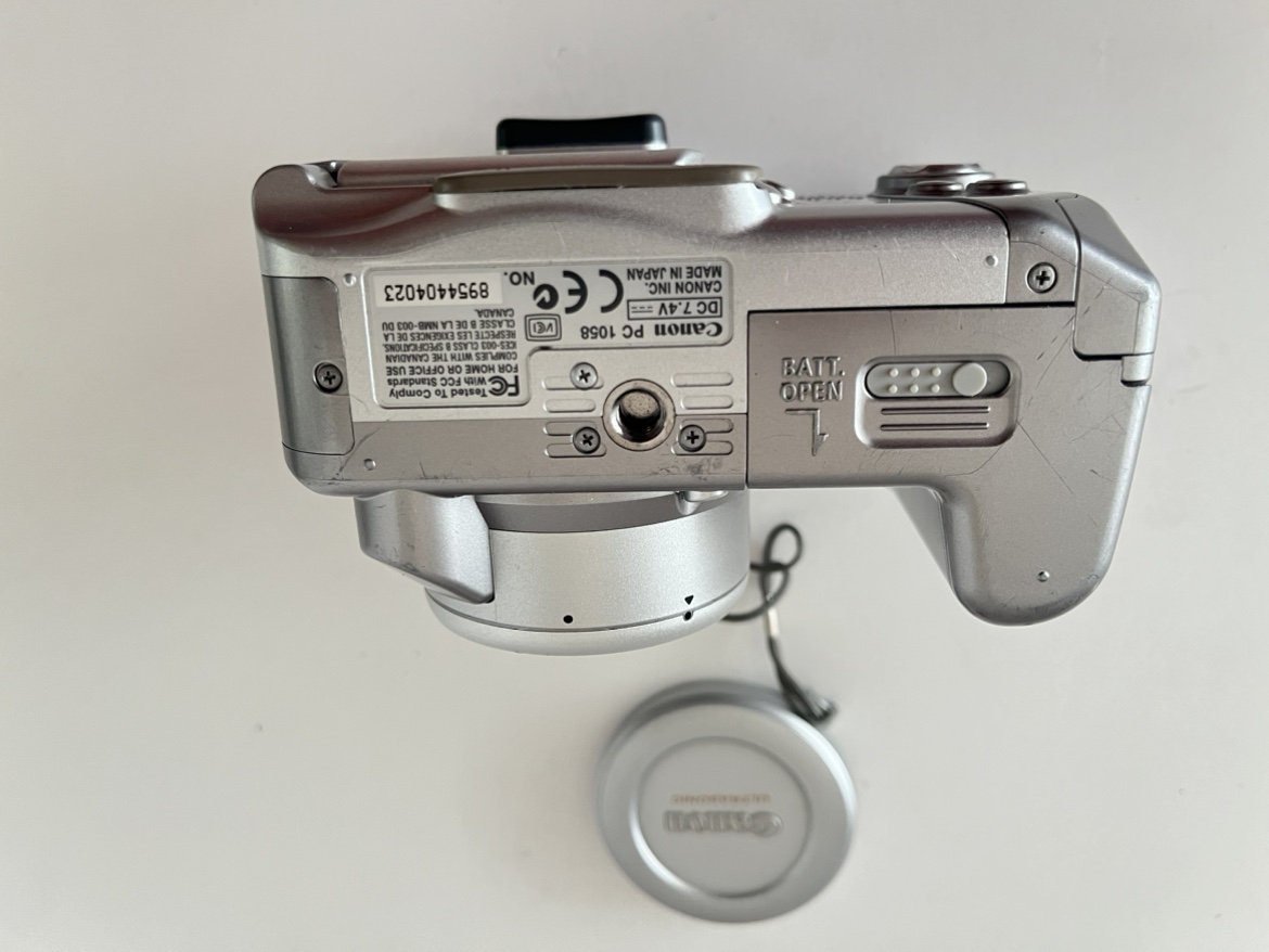 📸 Canon PowerShot S1 IS - 3.2 MP Digital Camera with 10x 📸 - photo 3