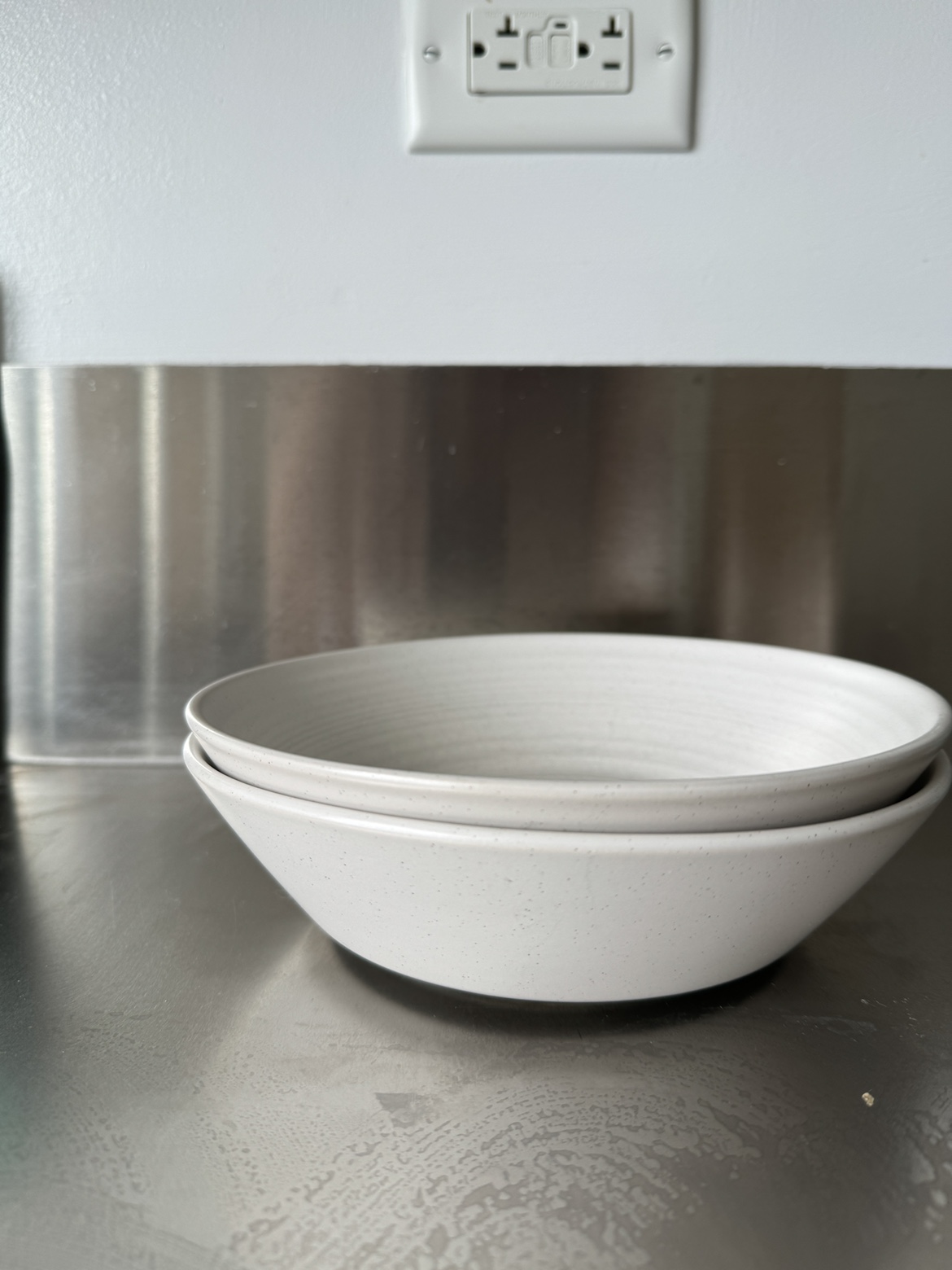2 plates