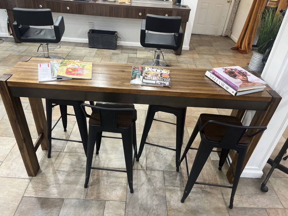 Wooden Table with Metal Stools - photo 2