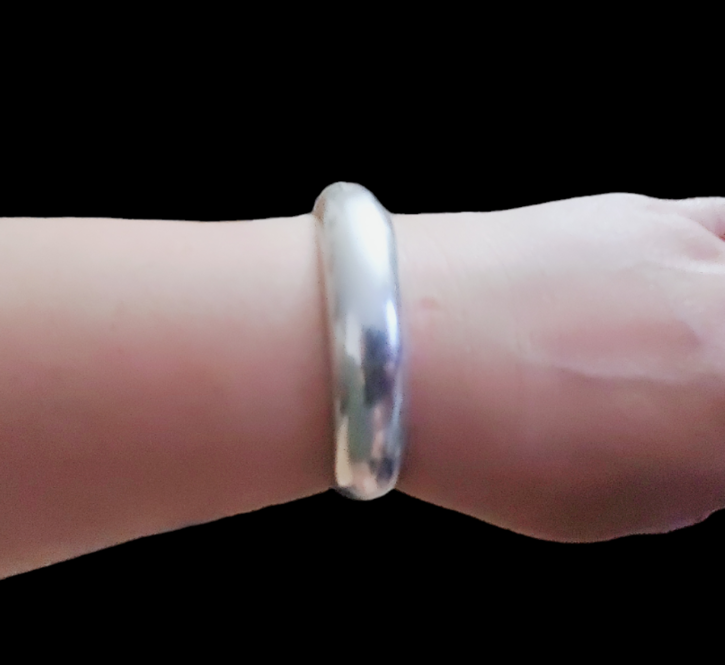 Solid S925 Bangle thumbnail