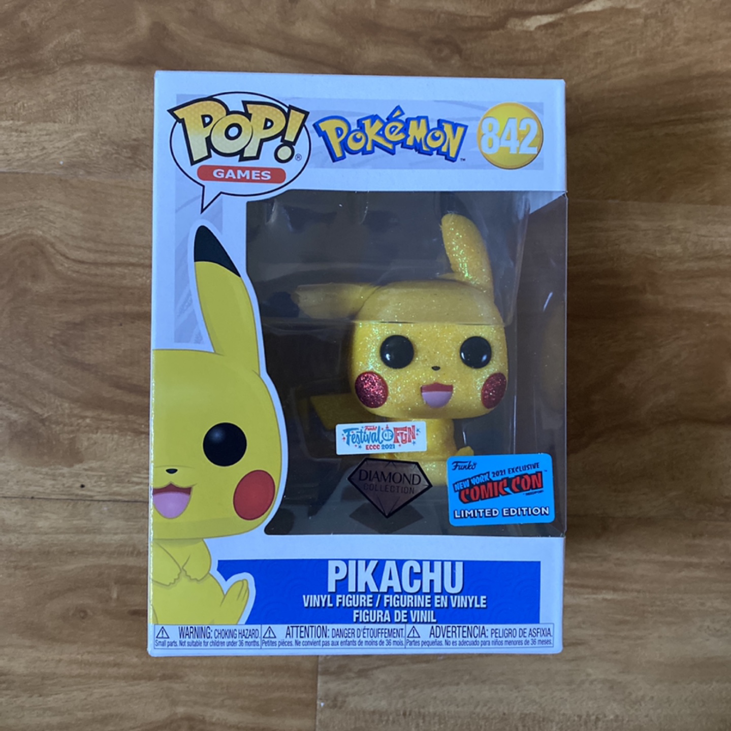 ⚽️ Funko Pop Pikachu Diamond NY Comic Con Edition thumbnail
