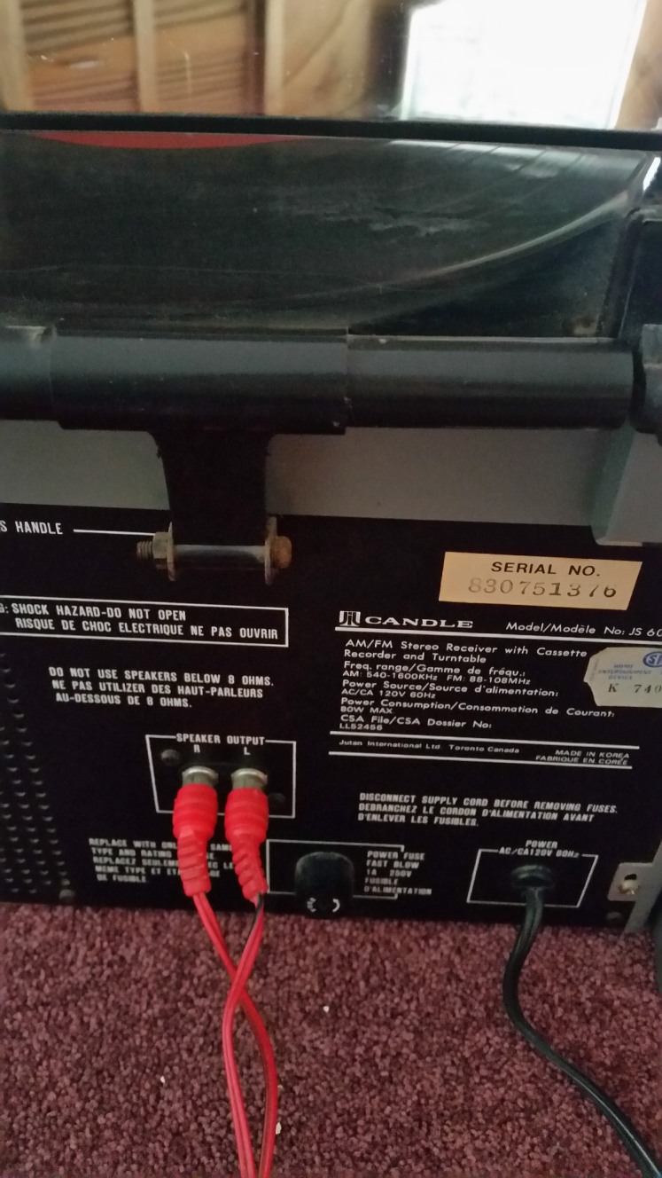 Candle, 70s Vintage Turntable, Radio and Cassette. image indicator(5)