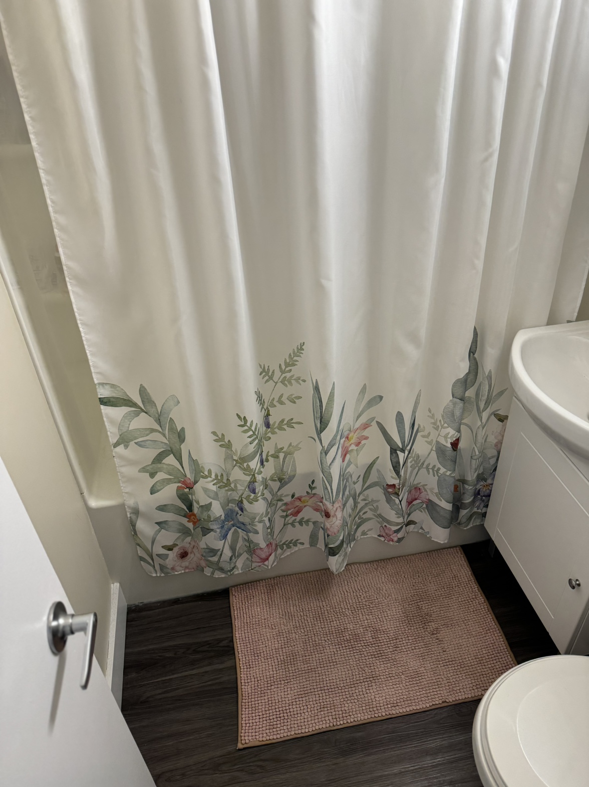 Shower curtain and bath mat - photo 2