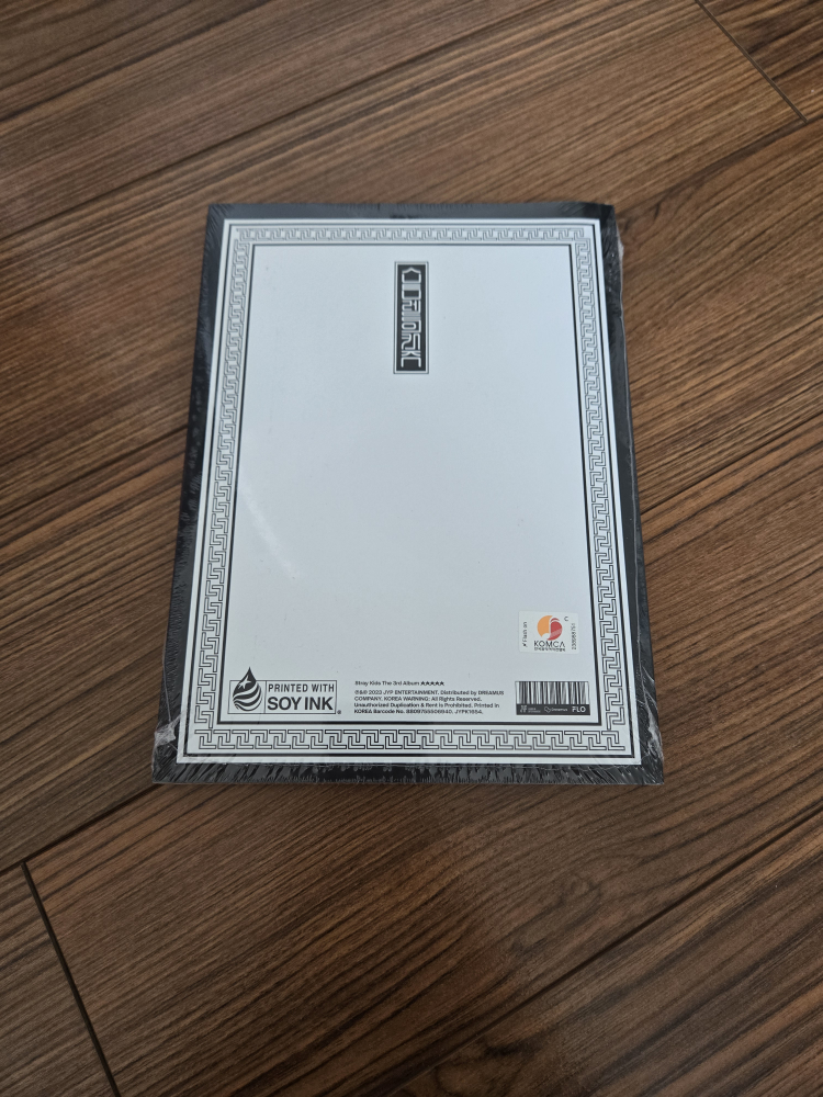 NEW SEALED Straykids Album Kpop image indicator(2)