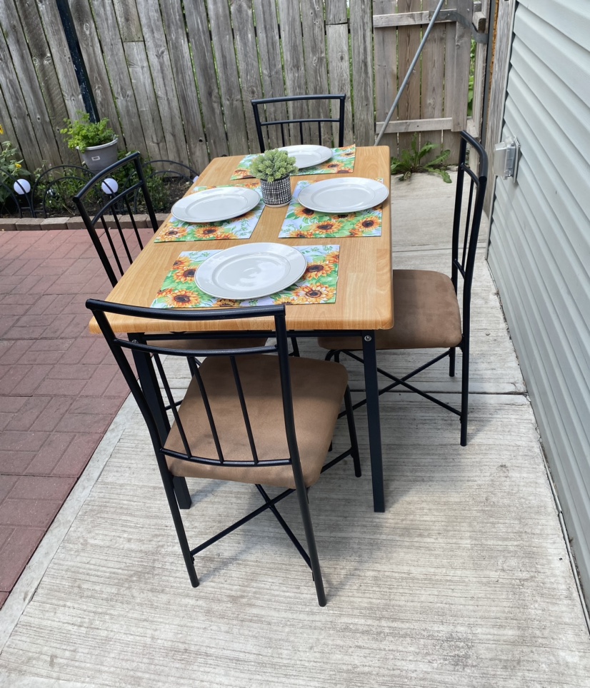 5 piece dining set  (PENDING PICK UP) - photo 5