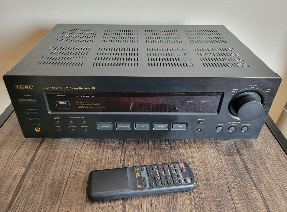 Stereo Reciever & Remote - photo 2
