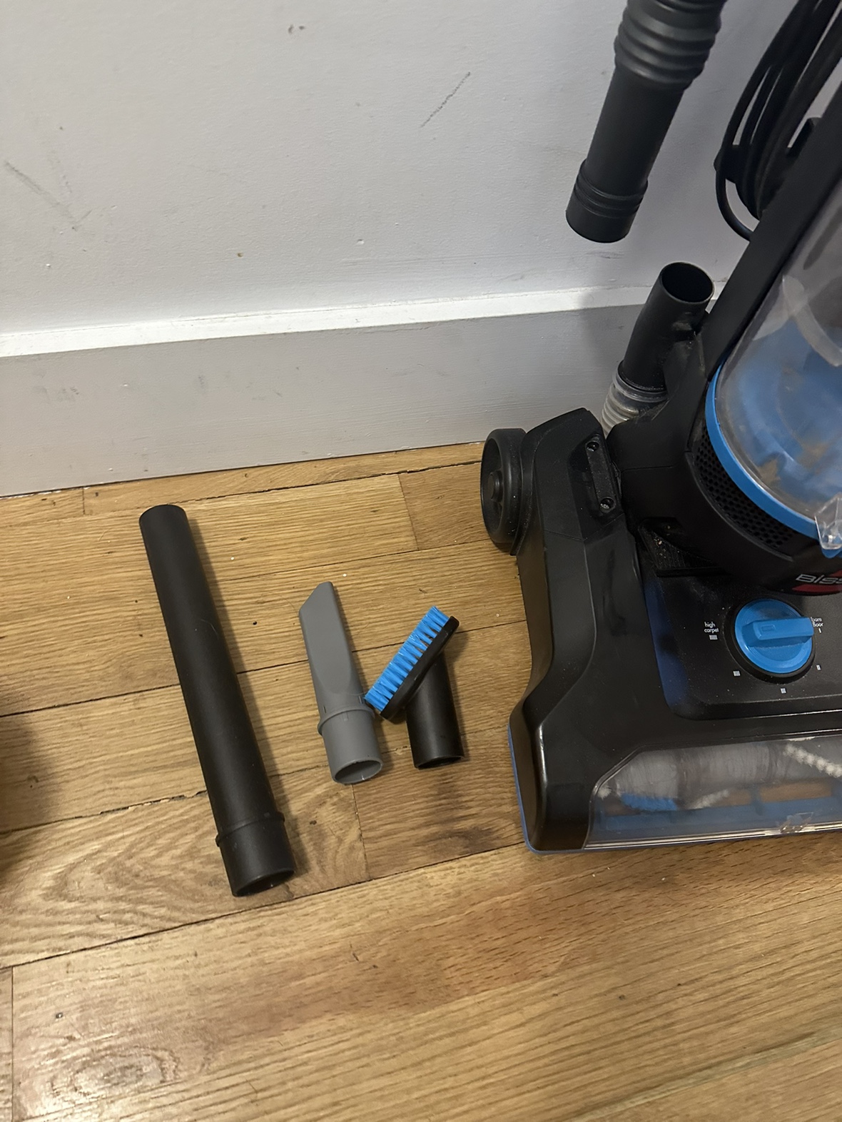 Vacuum cleaner - photo 3