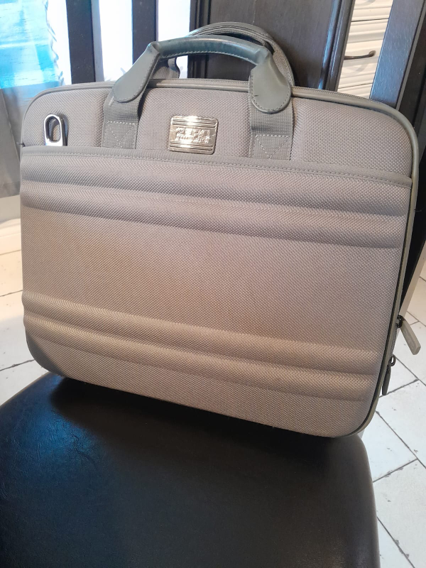 Zero HaLLiburton bag thumbnail