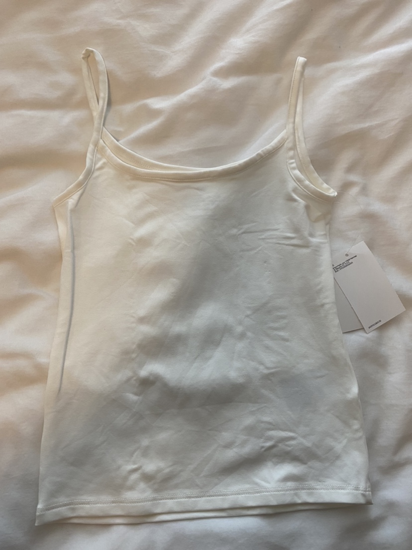 H&M fitted soft tanks image indicator(3)