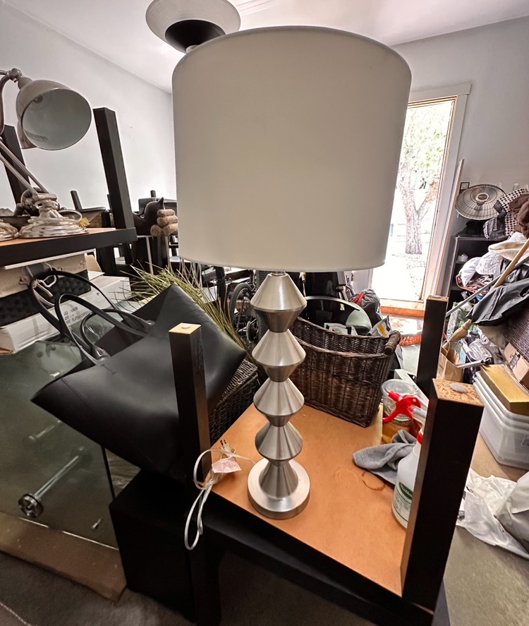 Lamps 15- 30 dollars each. Please contact - photo 4