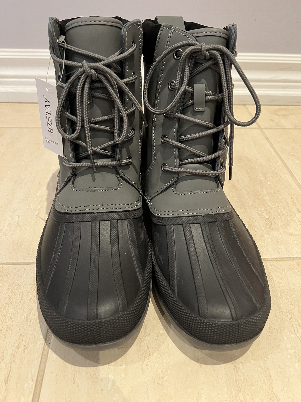 Winter boots for men (size 12)