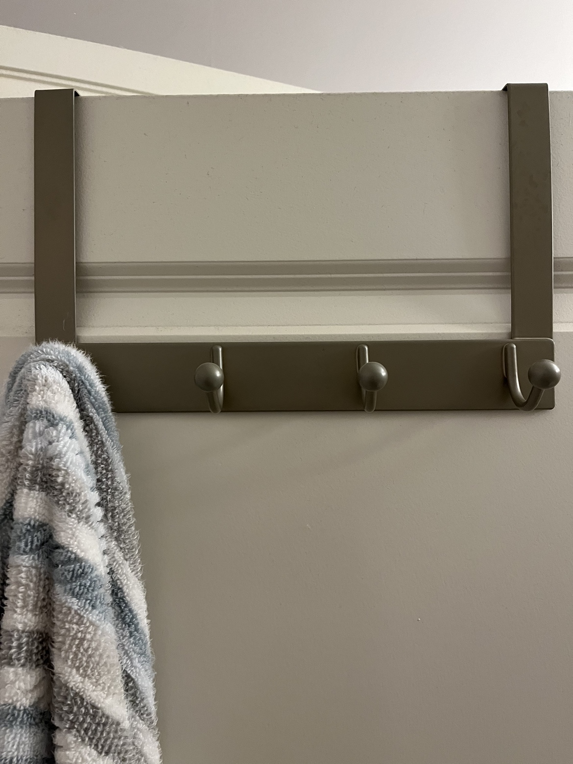 Bathroom towel Hanger - photo 2