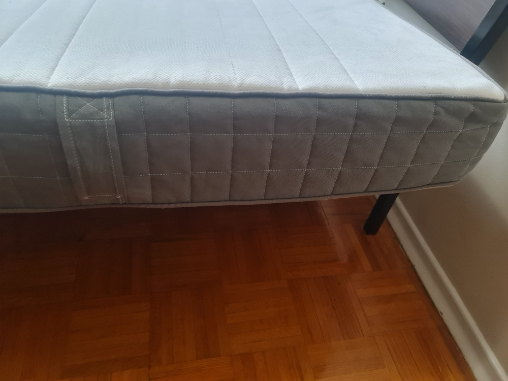 BED AND MATTRESS - photo 4