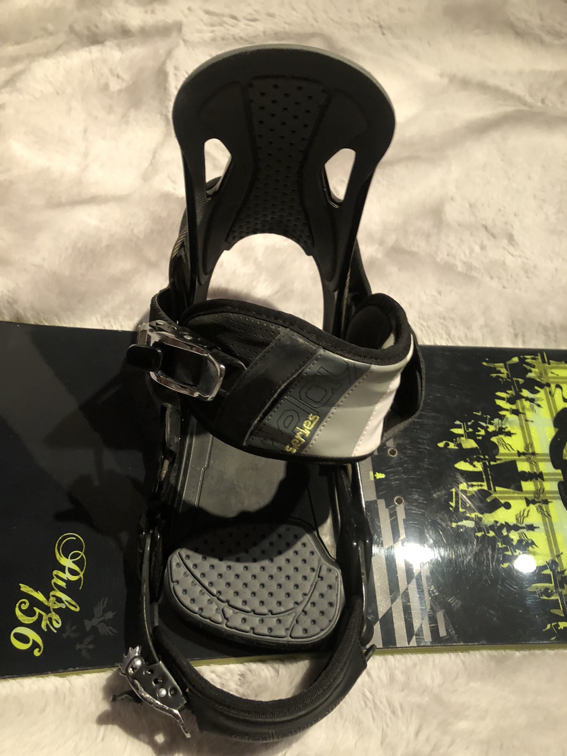 🟩 SALOMON PULSE 156 SNOWBOARD PACKAGE image indicator(5)