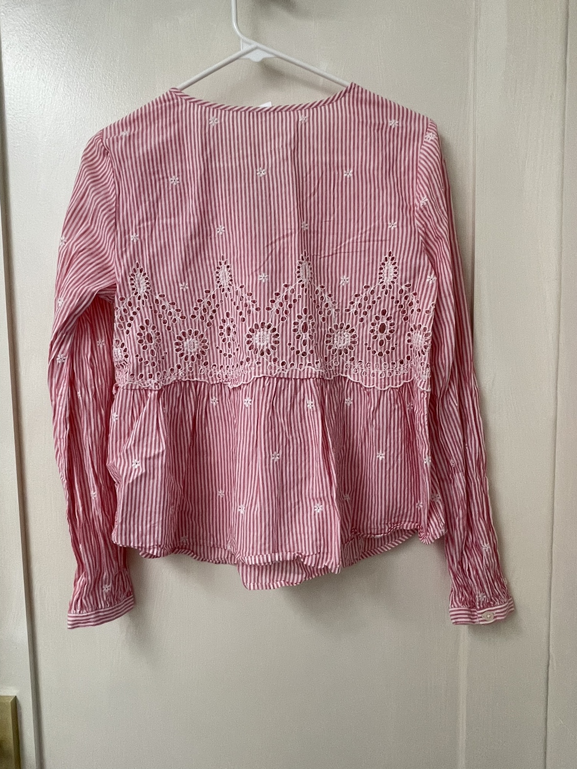 Gap pink striped eyelet blouse - photo 3