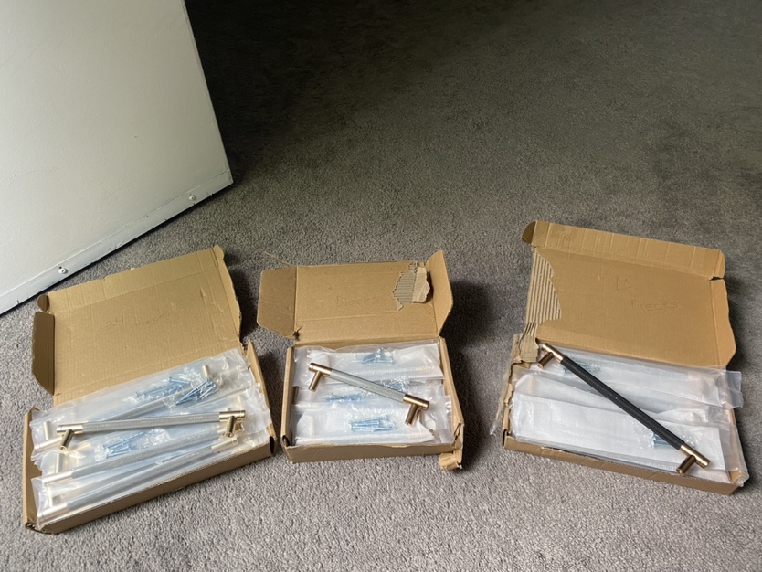 Brand new kitchen handles. I have a lot of them. thumbnail