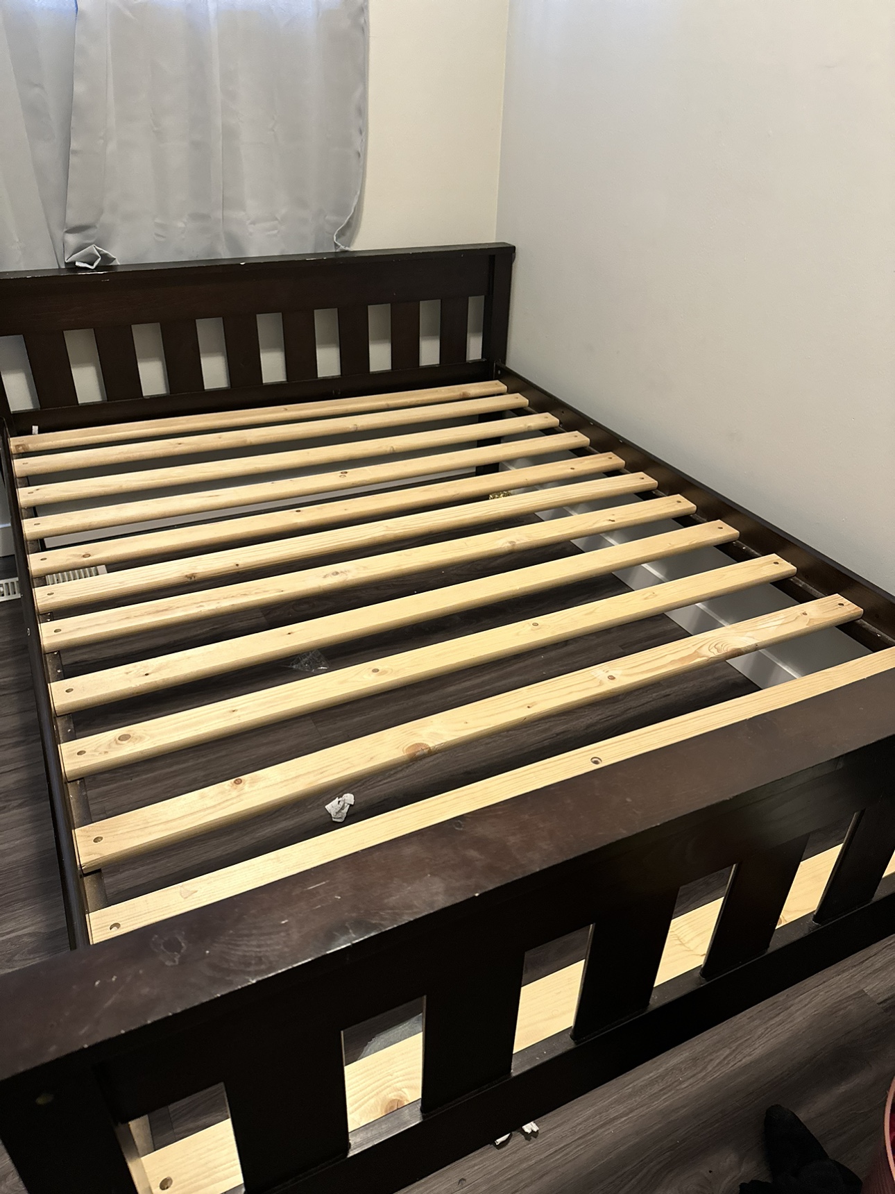 Double/Full Bed Wooden Frame
