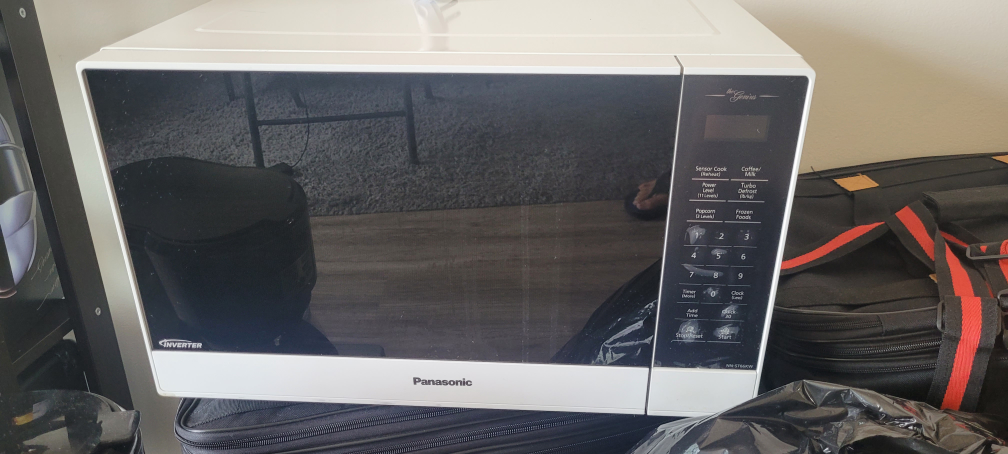 microwave in good condition