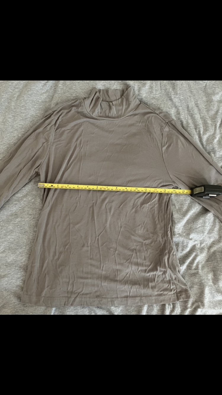 Women’s Shein Light Grey/Taupe Long Sleeved Shirt 👚🩶🤎 image indicator(3)