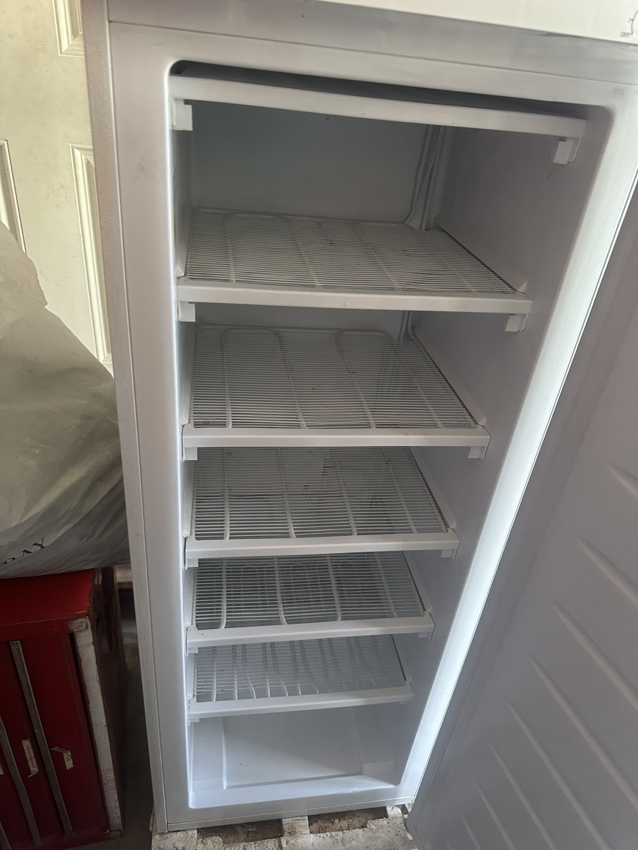 RCA Freezer - photo 2