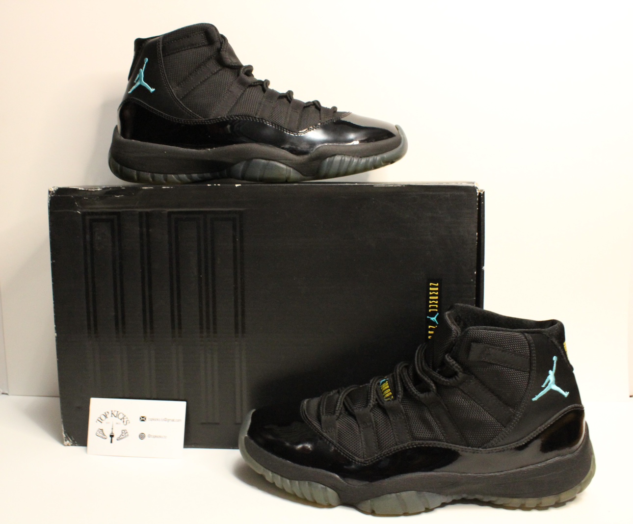 Jordan 11 Gamma (Size 8.5) thumbnail