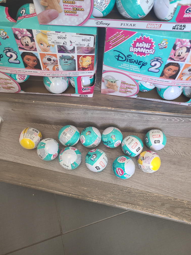 Brand new Mini brands capsules image indicator(2)