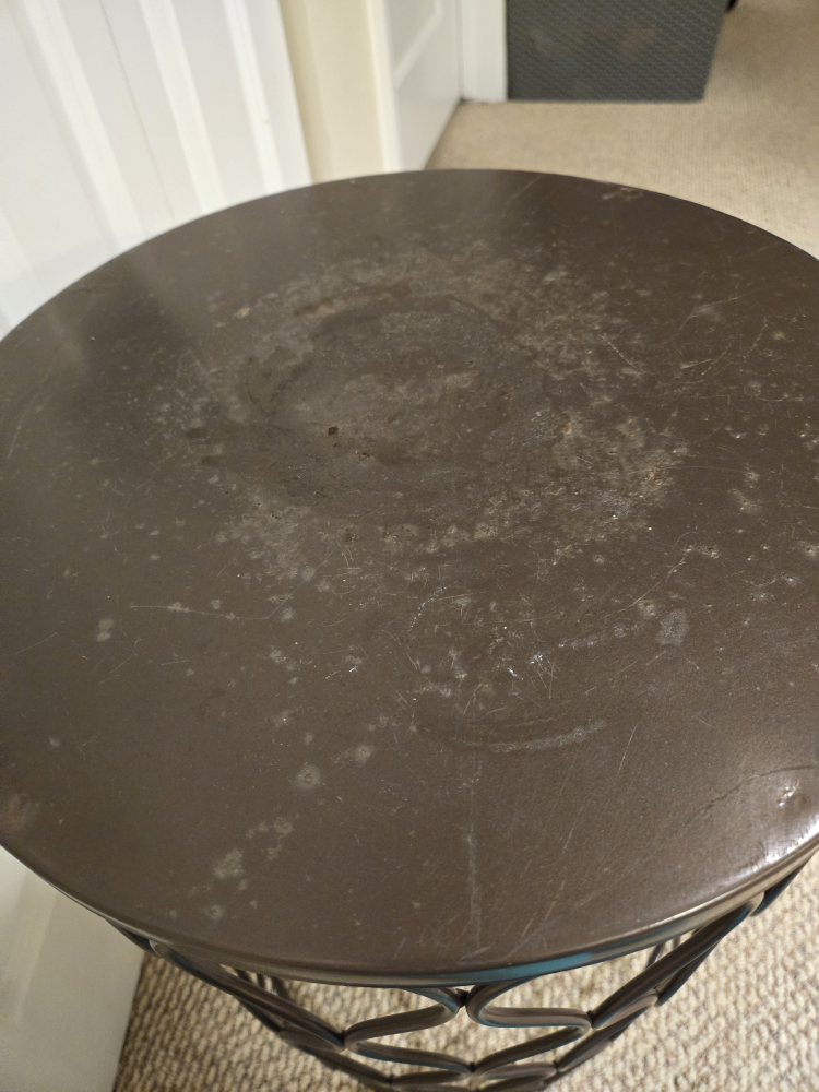 Brown end table - photo 3