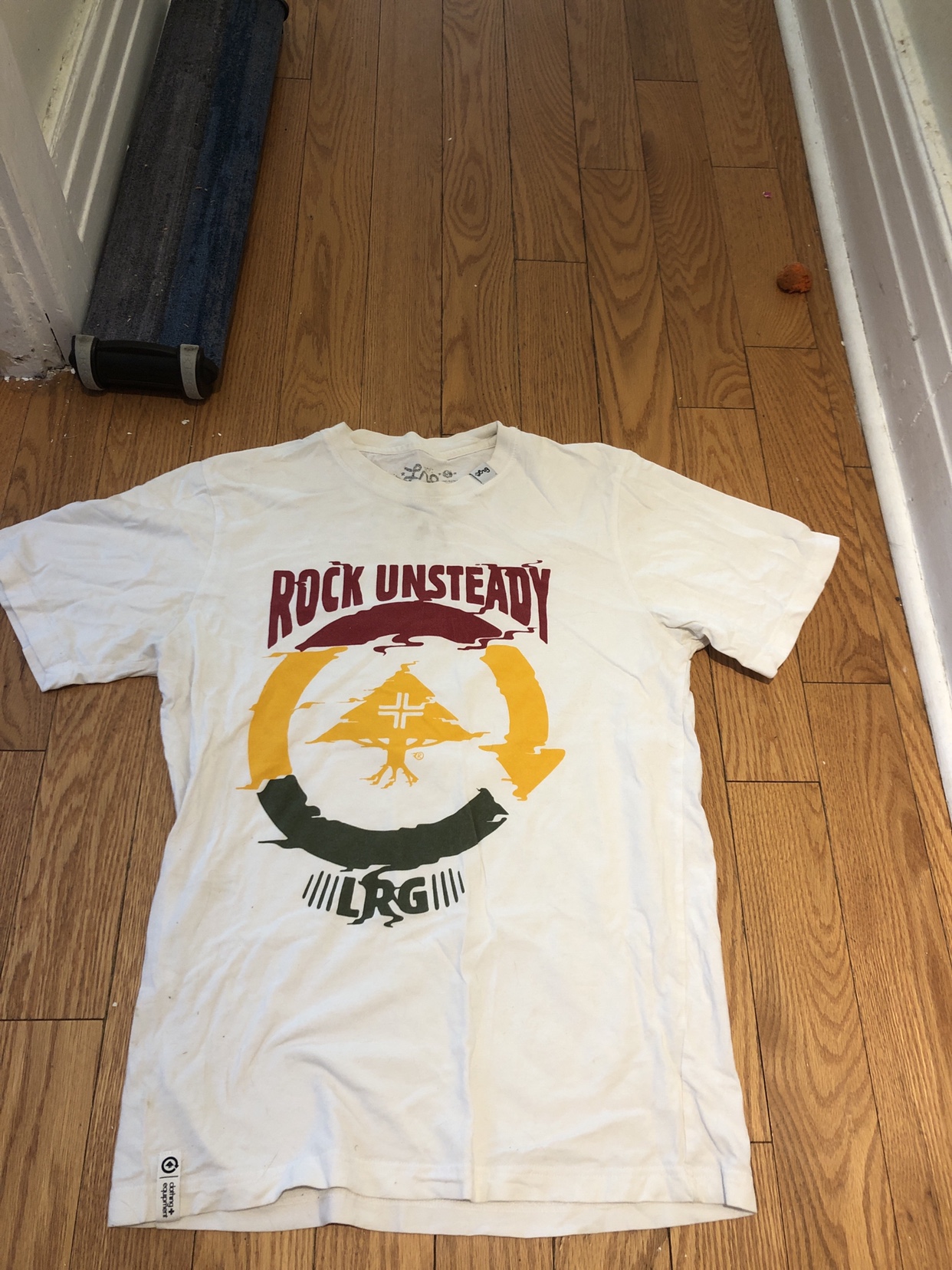 LRG T-shirt thumbnail