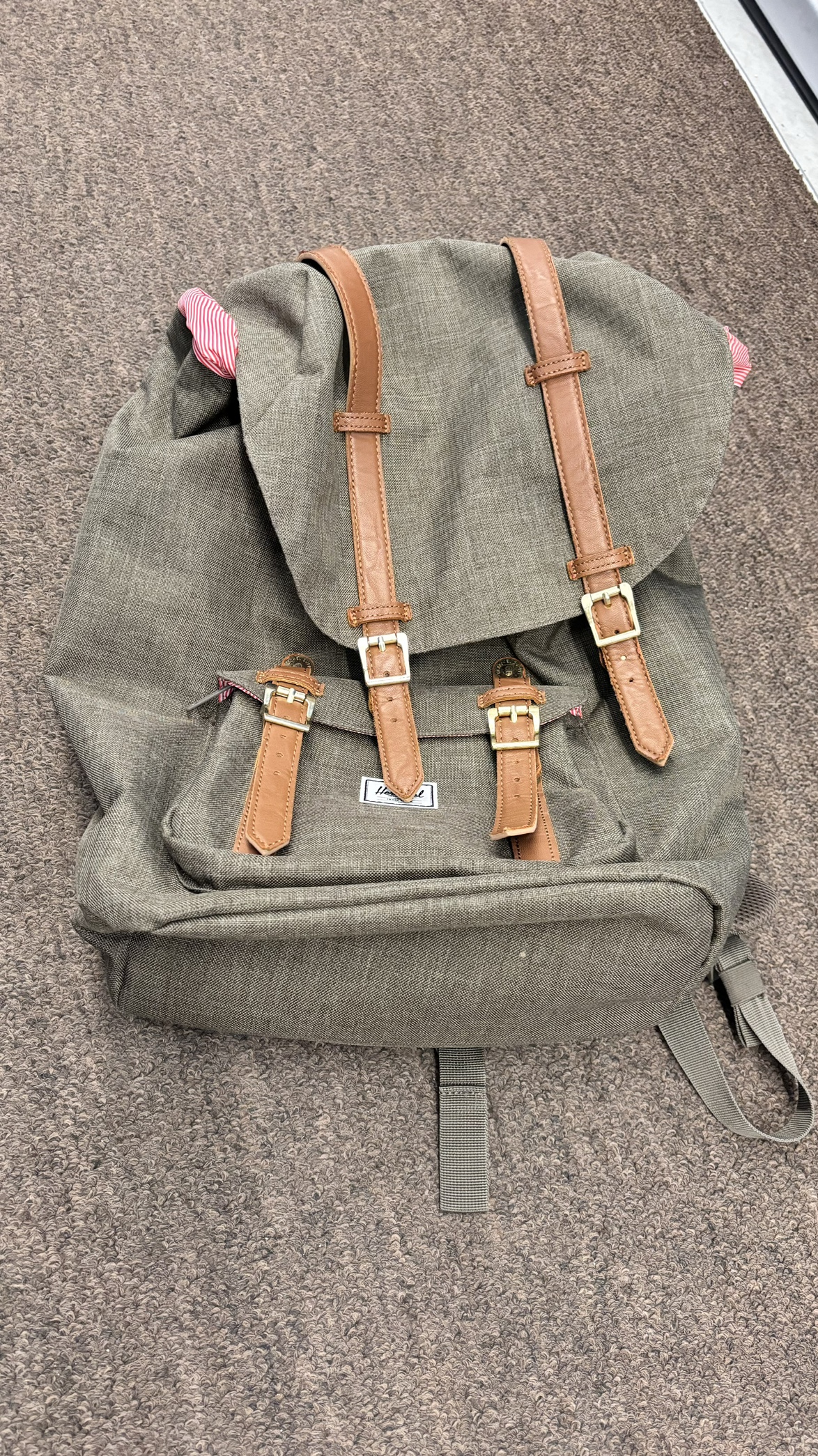 Herschel Back Pack