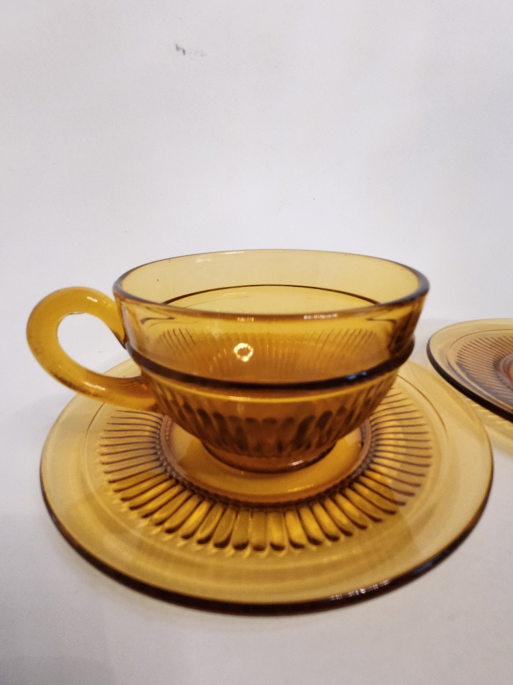 2 Mid Century Amber Glass cup and saucer sets - photo 2