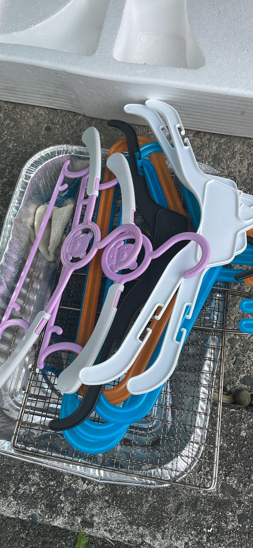 IKEA Plastic Kids Chair image indicator(2)