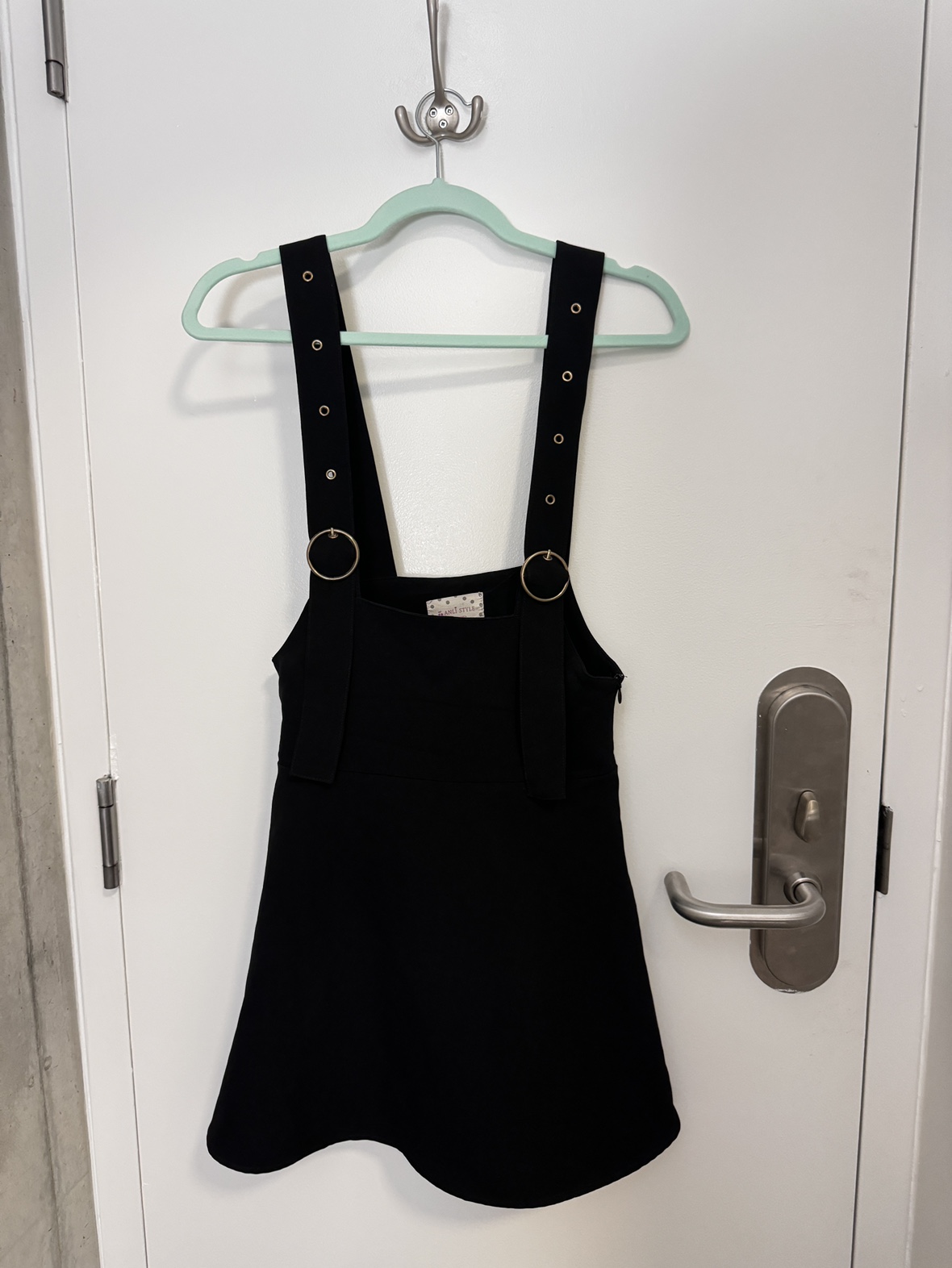 black skirt - photo 2