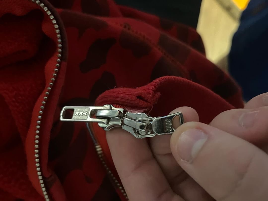 red bape hoodie - photo 4