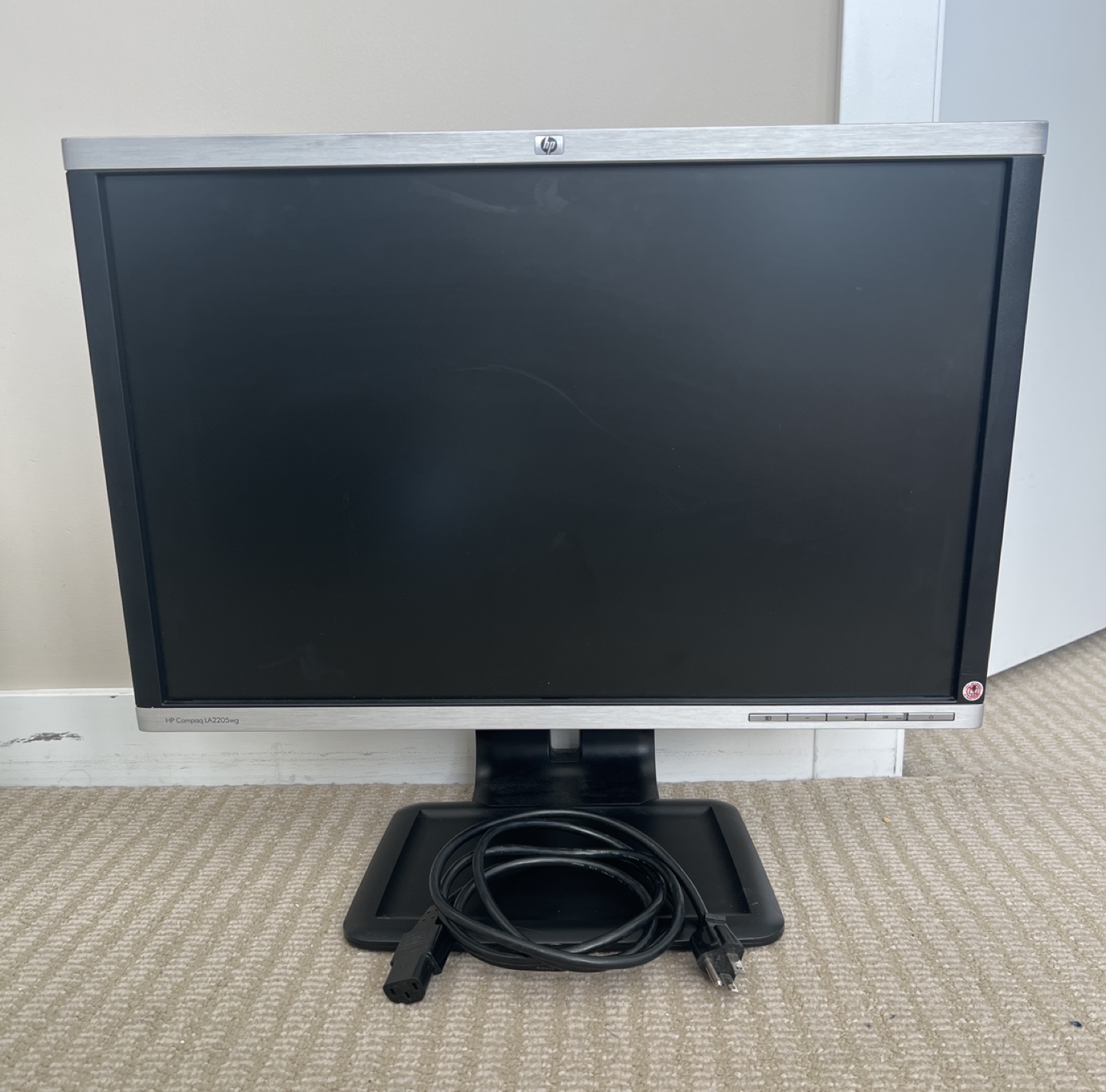 HP Compaq Monitor ⚽️ thumbnail