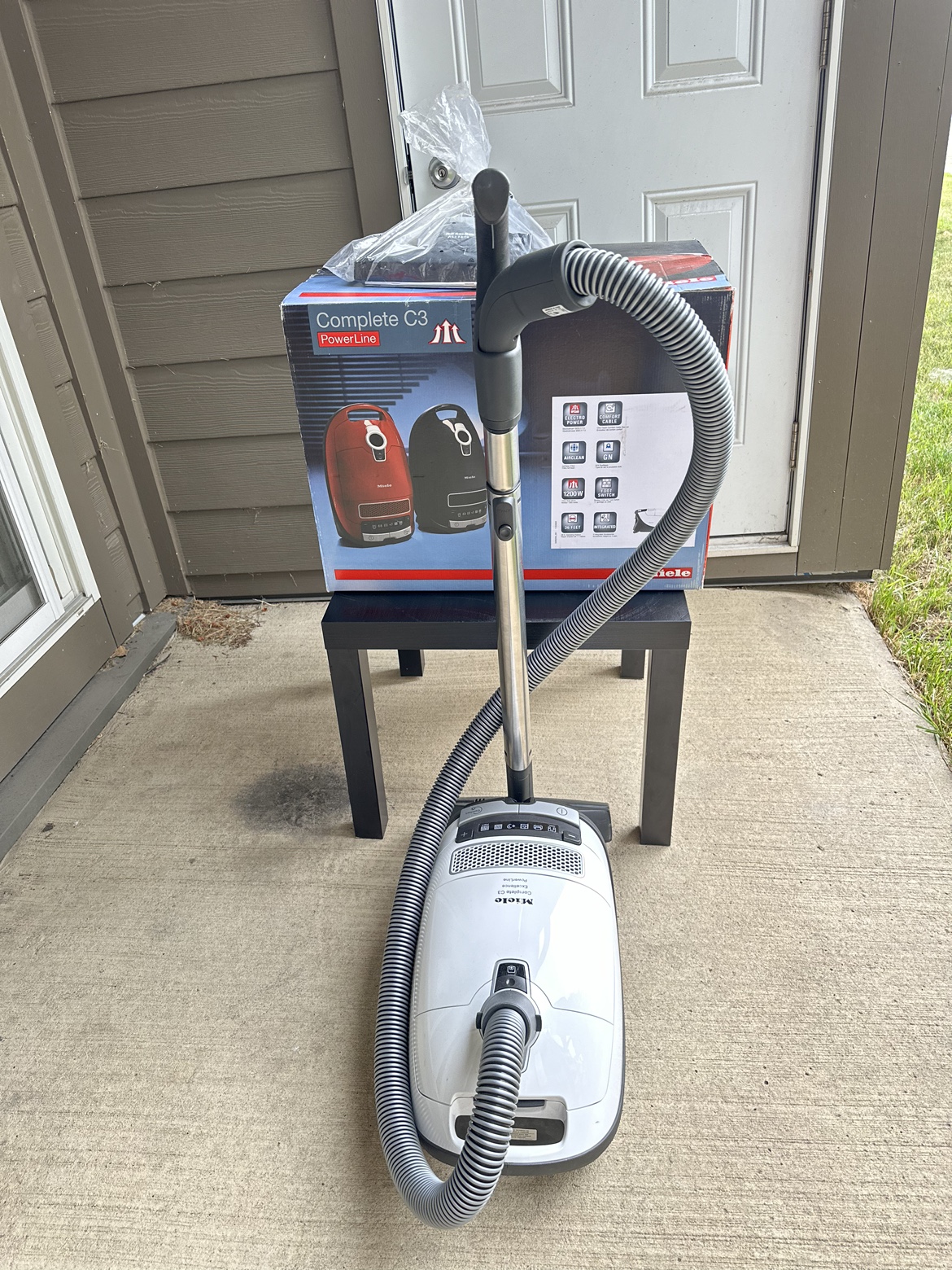 Miele Vacuum - photo 2