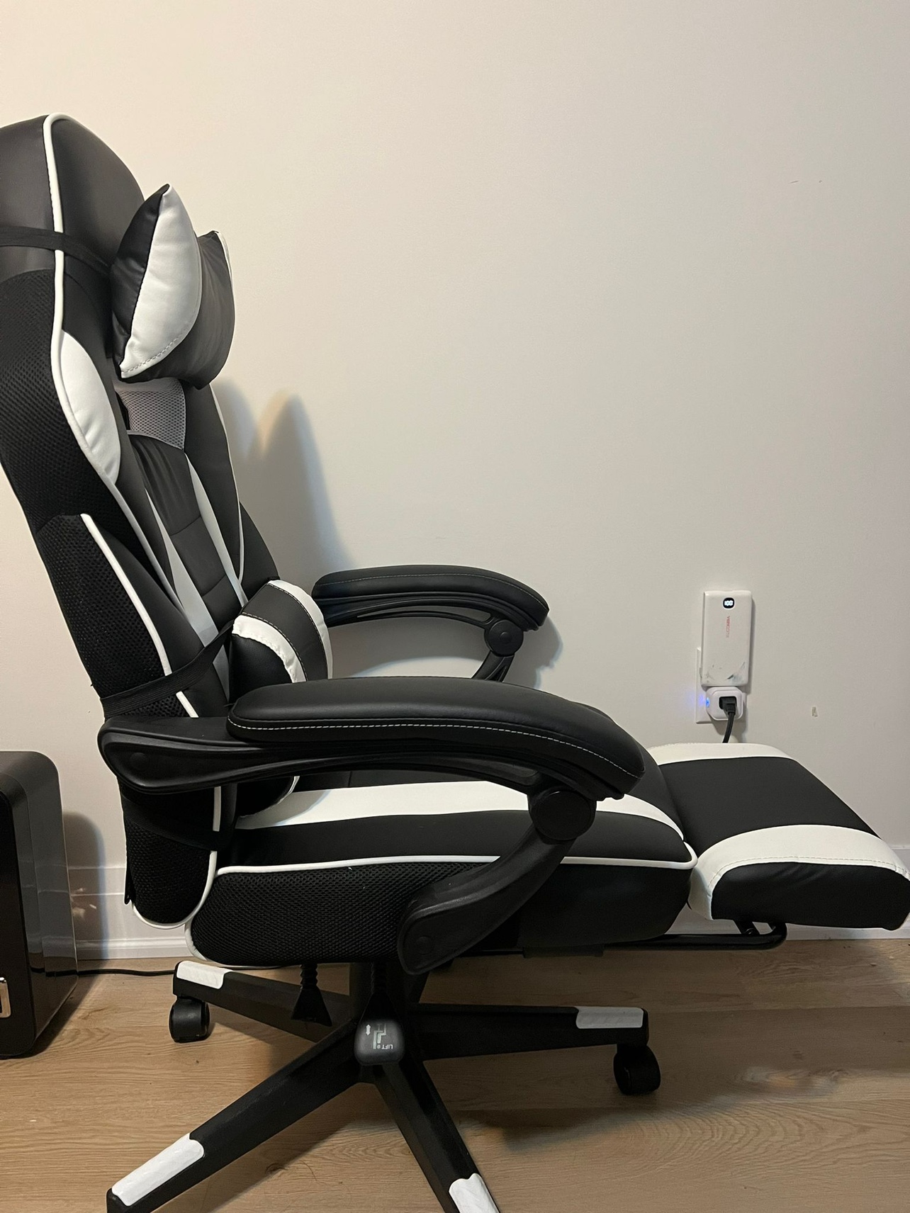 Gaming chair