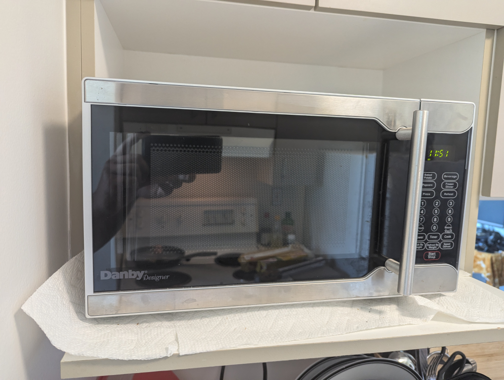 microwave - photo 3