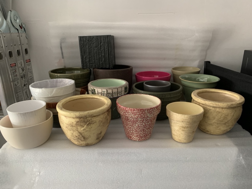 Clay Flower Pots (17) image indicator(3)