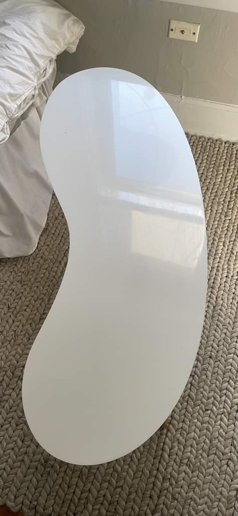 Bean shaped coffee table for pick up! - photo 2