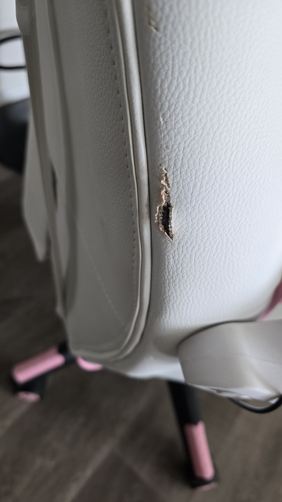 Zeanus Gaming Chair - photo 3