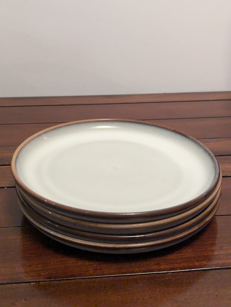 White Plates x 4 thumbnail