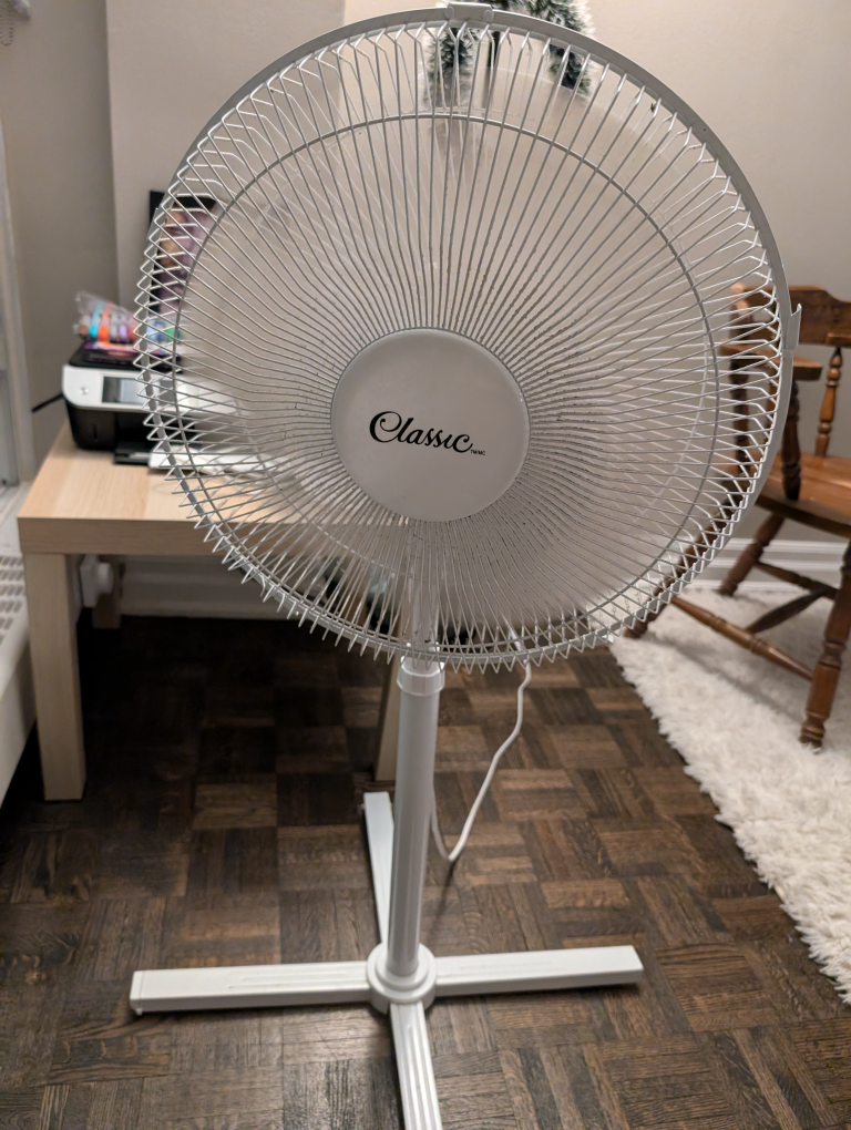 White Fan thumbnail