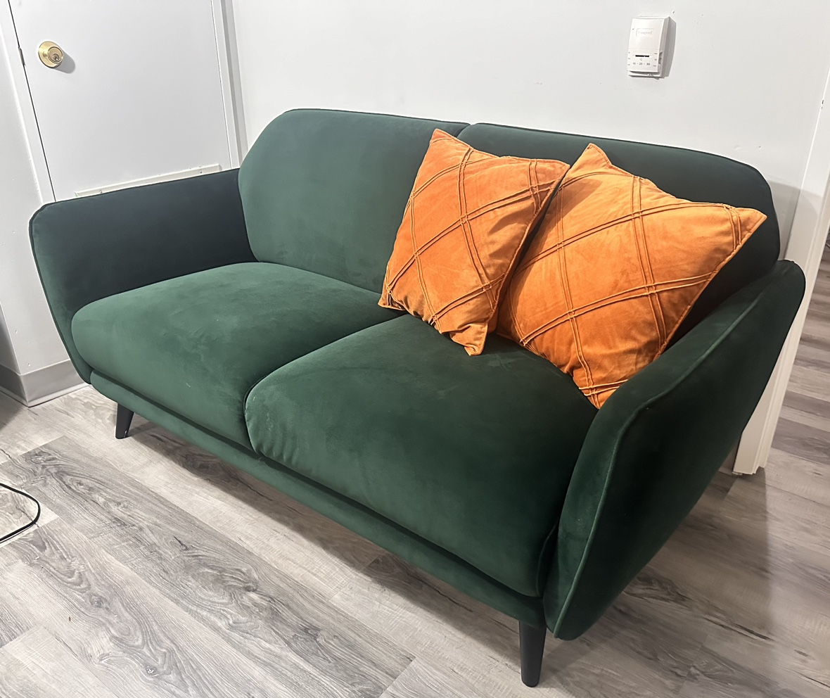 Green Velvet Couch 3-Seater & Loveseat - photo 5