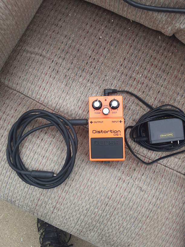 distortion pedal
