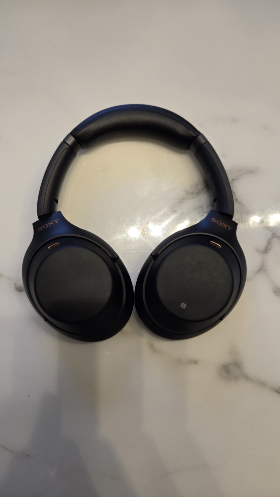 Sony 1000XM3 Headphone thumbnail