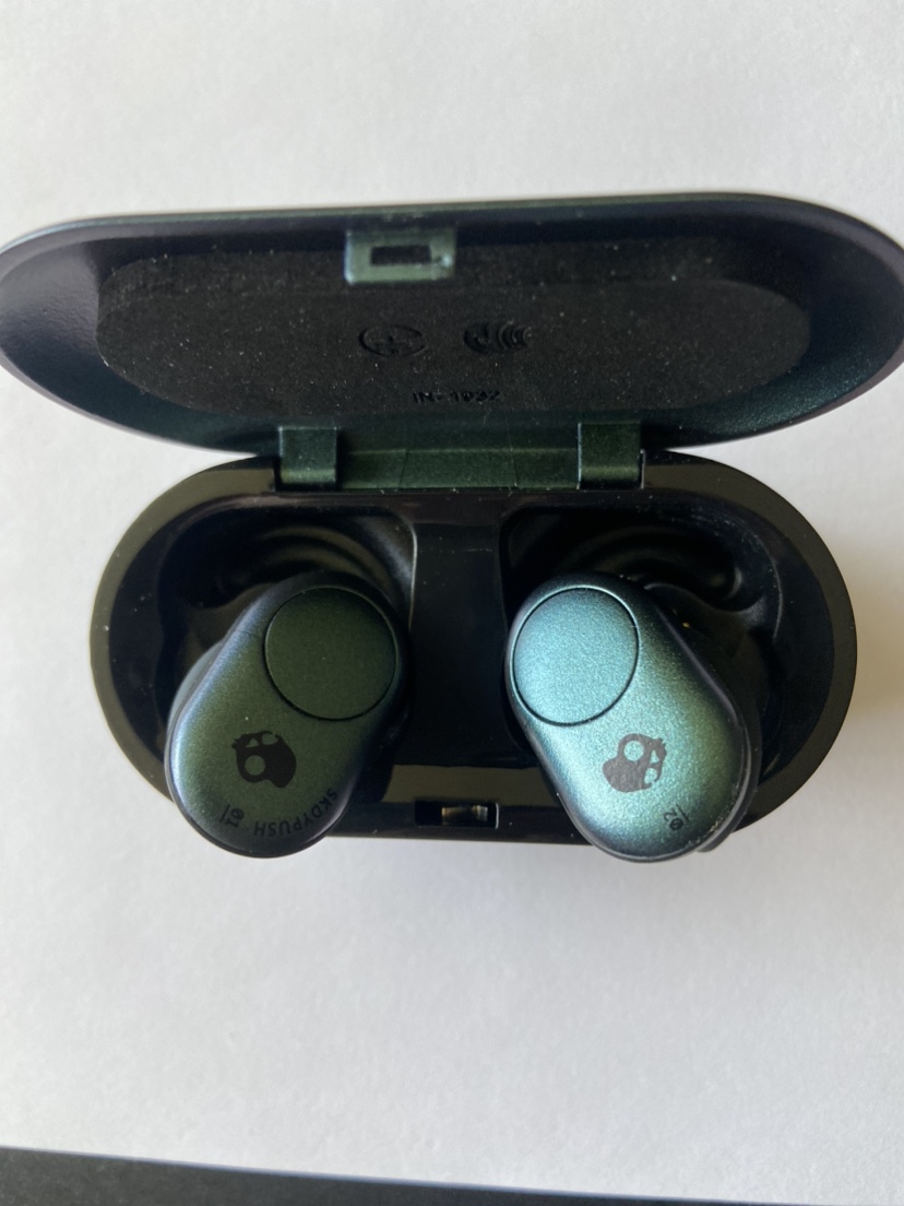 Brand new Skullcandy wireless earbuds - photo 3