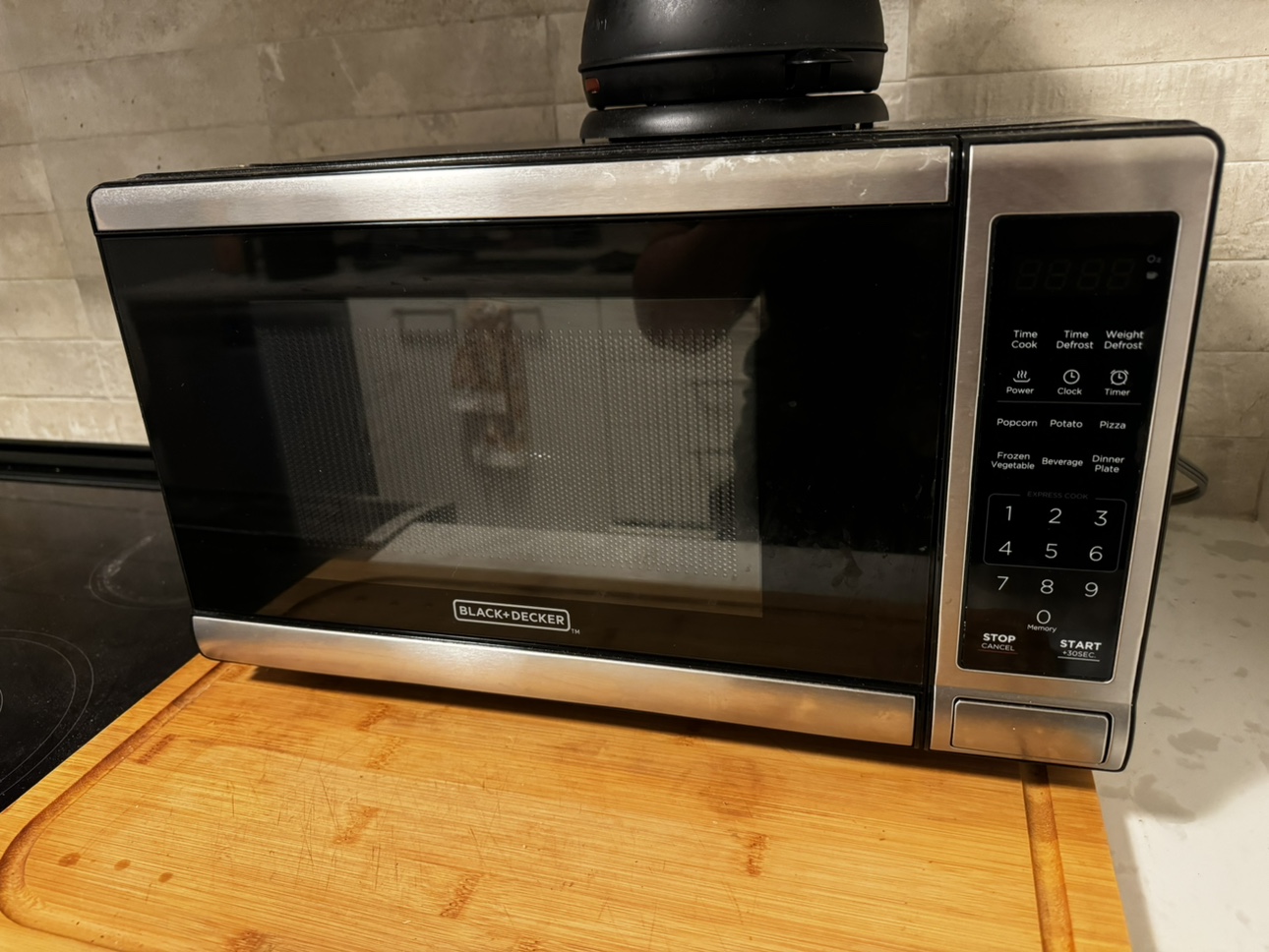 Black and Decker microwave thumbnail