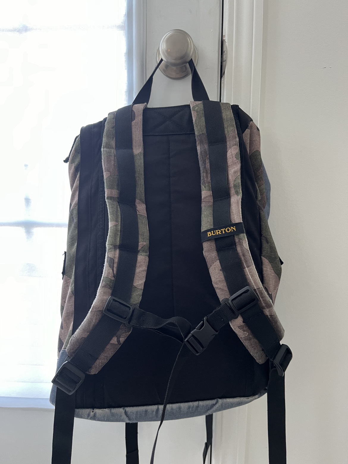 Used Burton Bag ⚽️ image indicator(2)